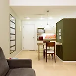 Pineapples DF802 - Apart-hotel para casais a 100m da praia de Copacabana